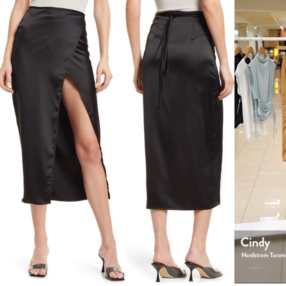 Topshop NWT Black Wrap Skirt